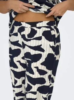 CARMISIA Corte regular Pantalones