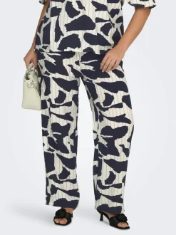 CARMISIA Corte regular Pantalones