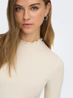 JDYFRANSISKA Top