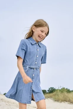KOGNOA Vestido corto