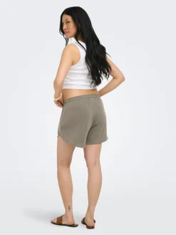 OLMHANNAH Cintura baja Corte regular Shorts