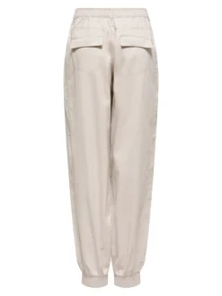 ONLTINNE Corte loose Pantalones