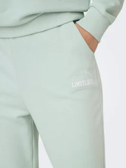 ONPCAVA Corte regular Pantalones de chándal