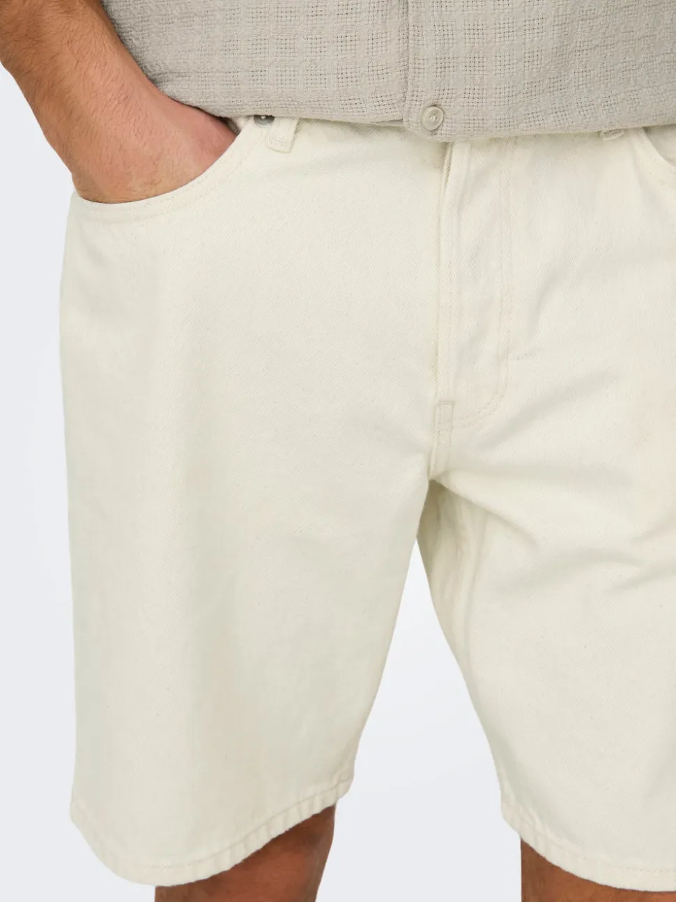 ONSEDGE Cintura media Corte straight Shorts
