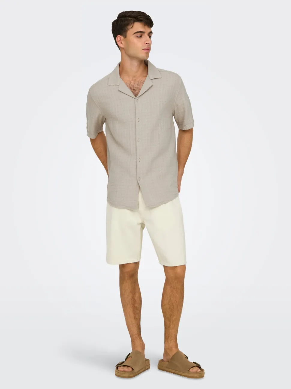 ONSEDGE Cintura media Corte straight Shorts