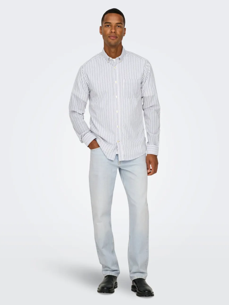 ONSEDGE Cintura media Corte straight Vaqueros