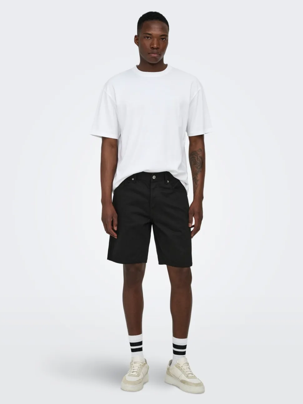 ONSEDGE Corte straight Shorts