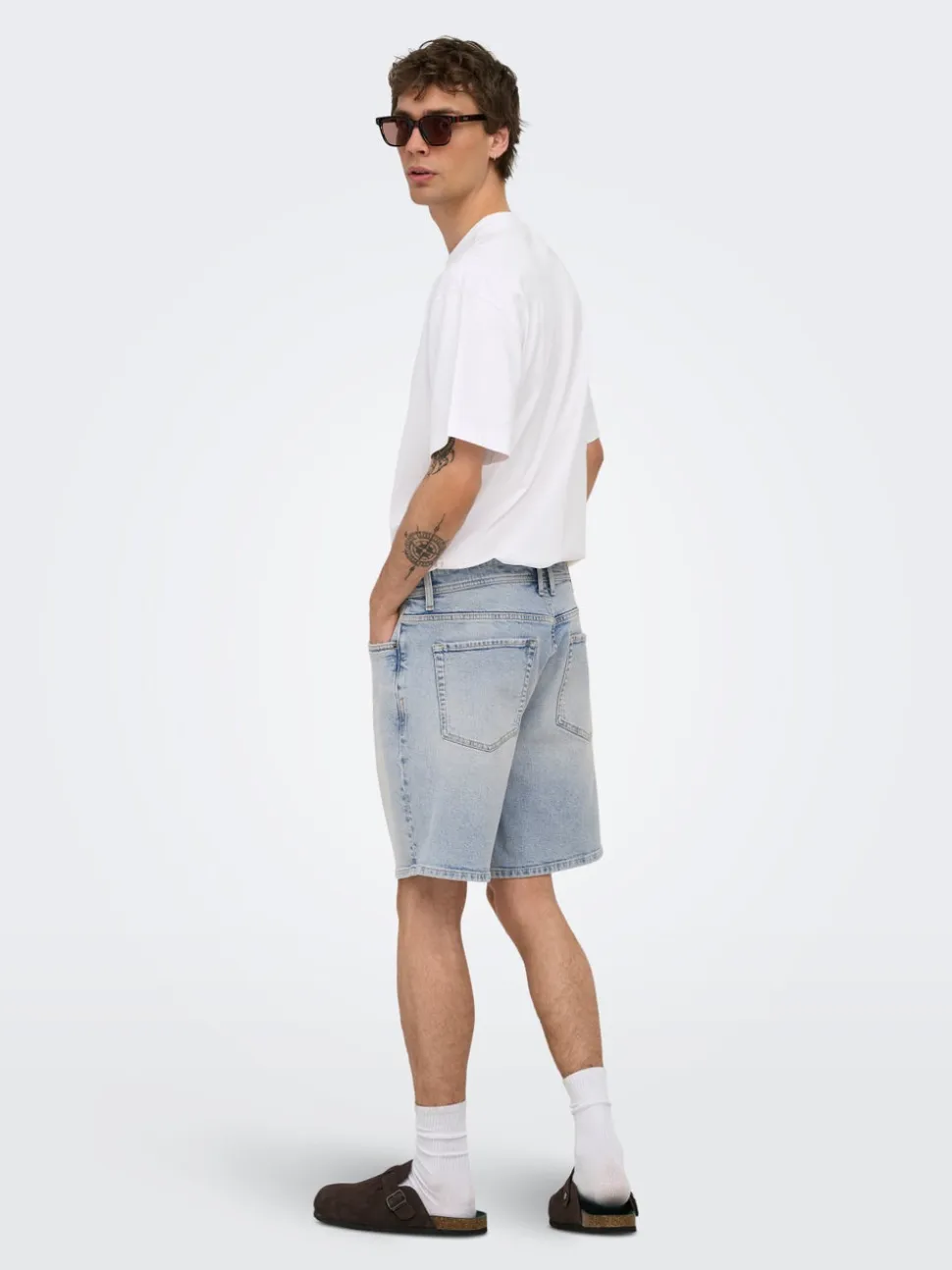 ONSEDGE Talle medio Corte straight Shorts