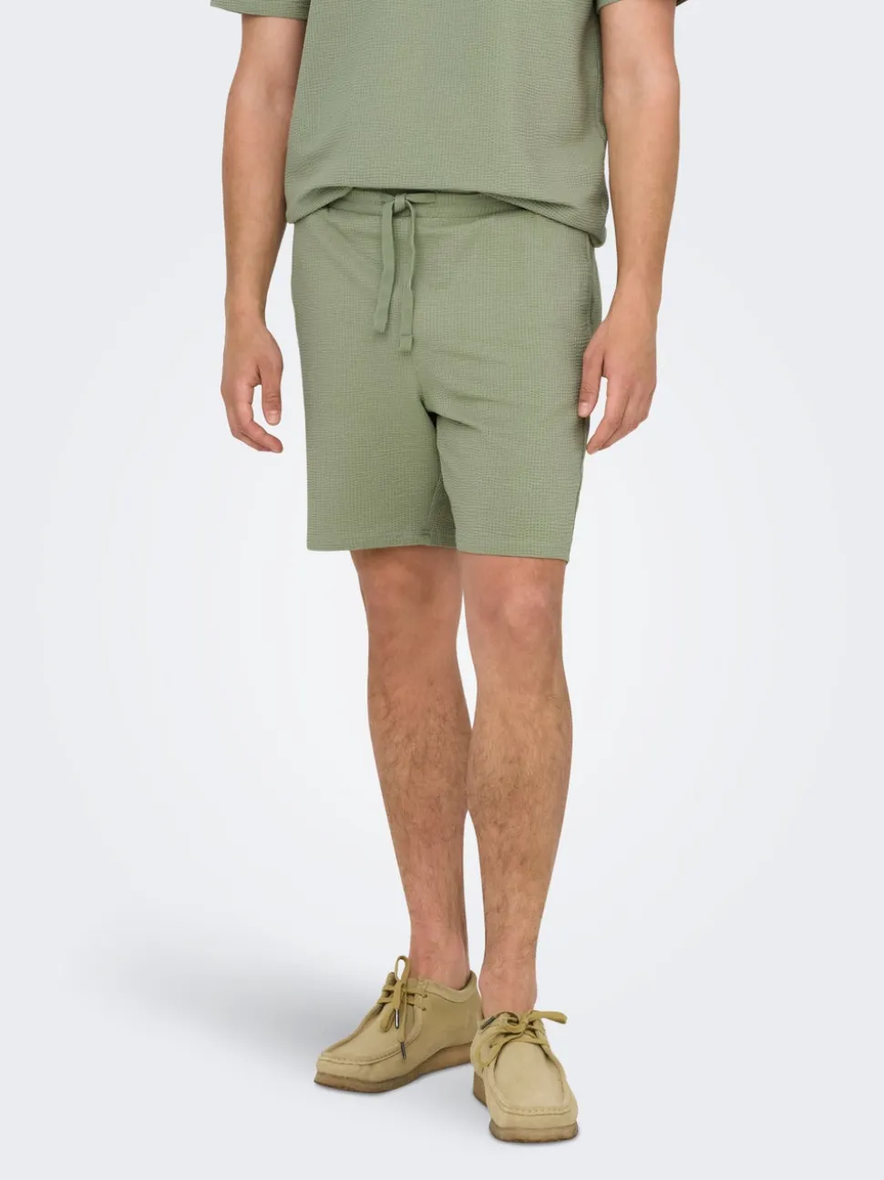 ONSKIAN Cintura media Corte straight Shorts