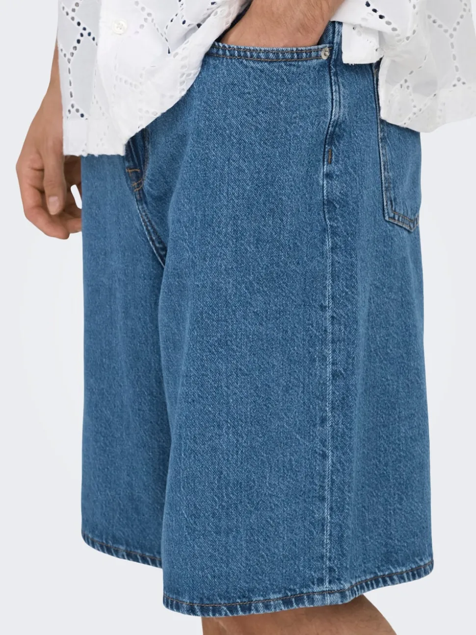 ONSREMI Talle medio Corte wide leg Shorts